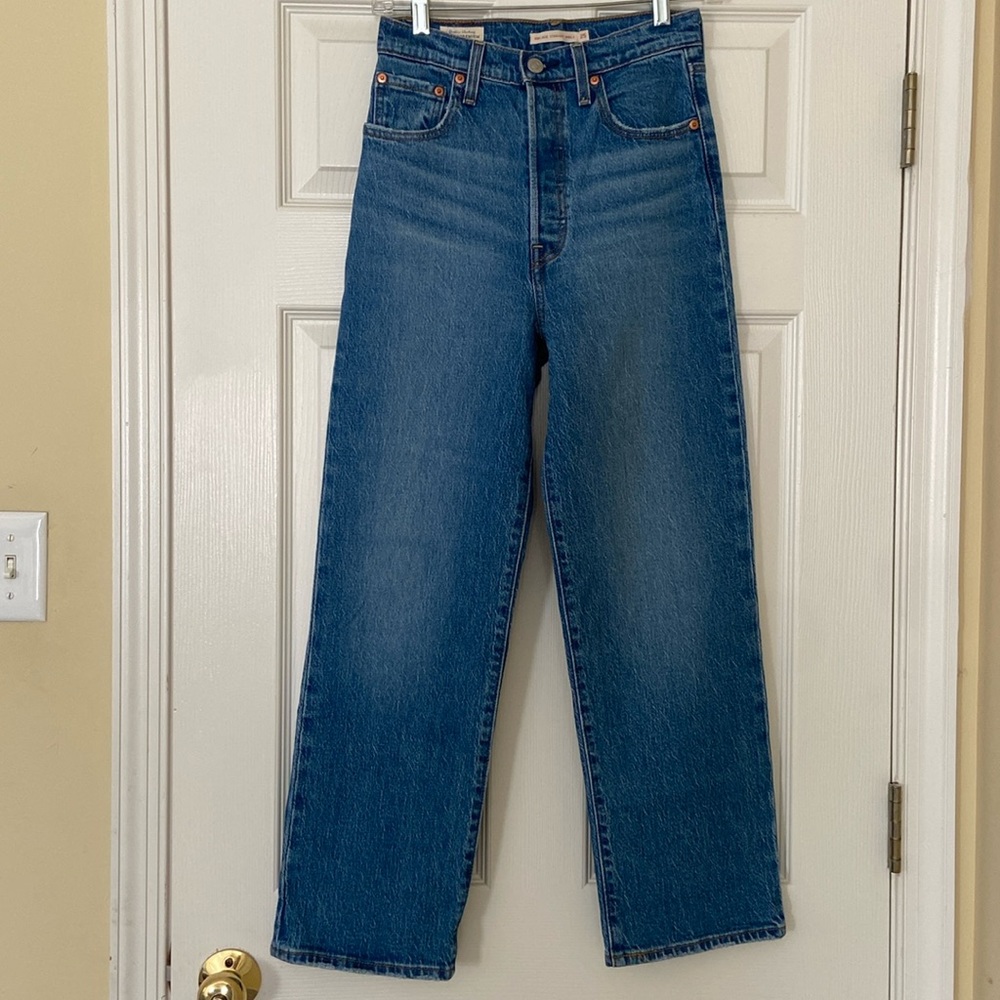 Levi’s Ribcage Straight Ankle Women’s Jeans